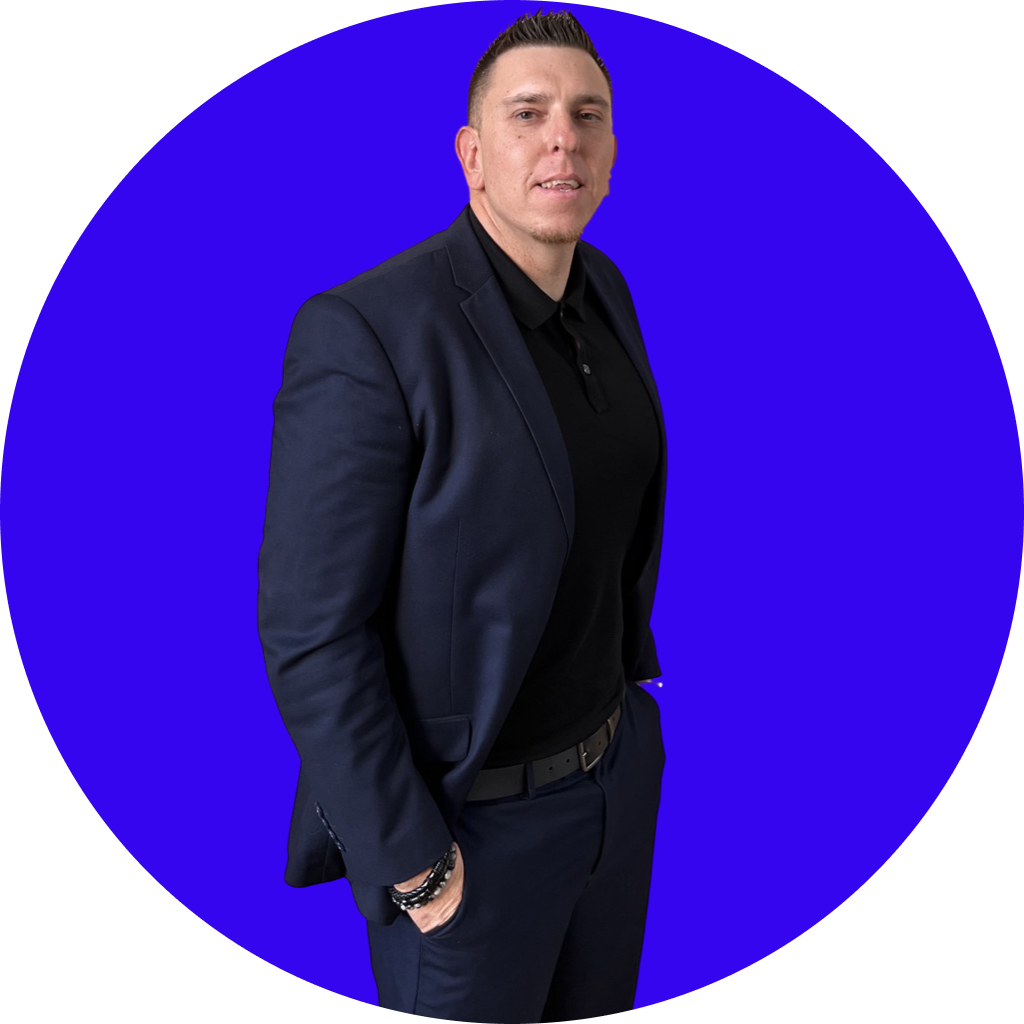 Portrait of Joe Ramirez, Realtor